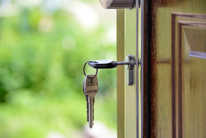 A2B Locks are able to provide local locksmiths in Ivybridge to repair your broken locks. 